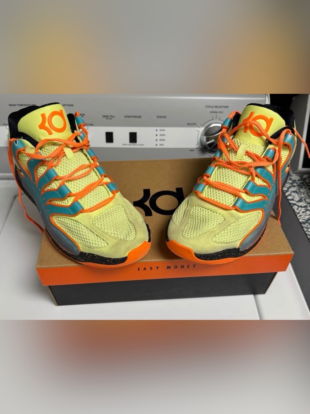 Nike KD 18 NRG Men’s Basketball Shoes